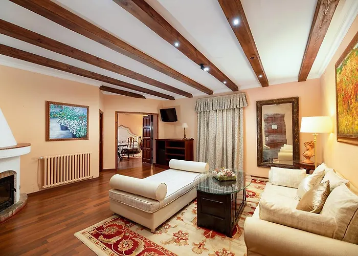 Rigat Park & - Adults Recommended