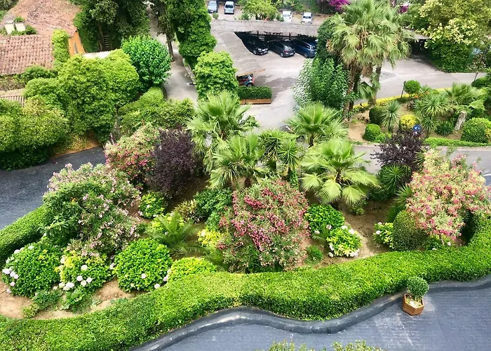 Rigat Park & - Adults Recommended Szálloda